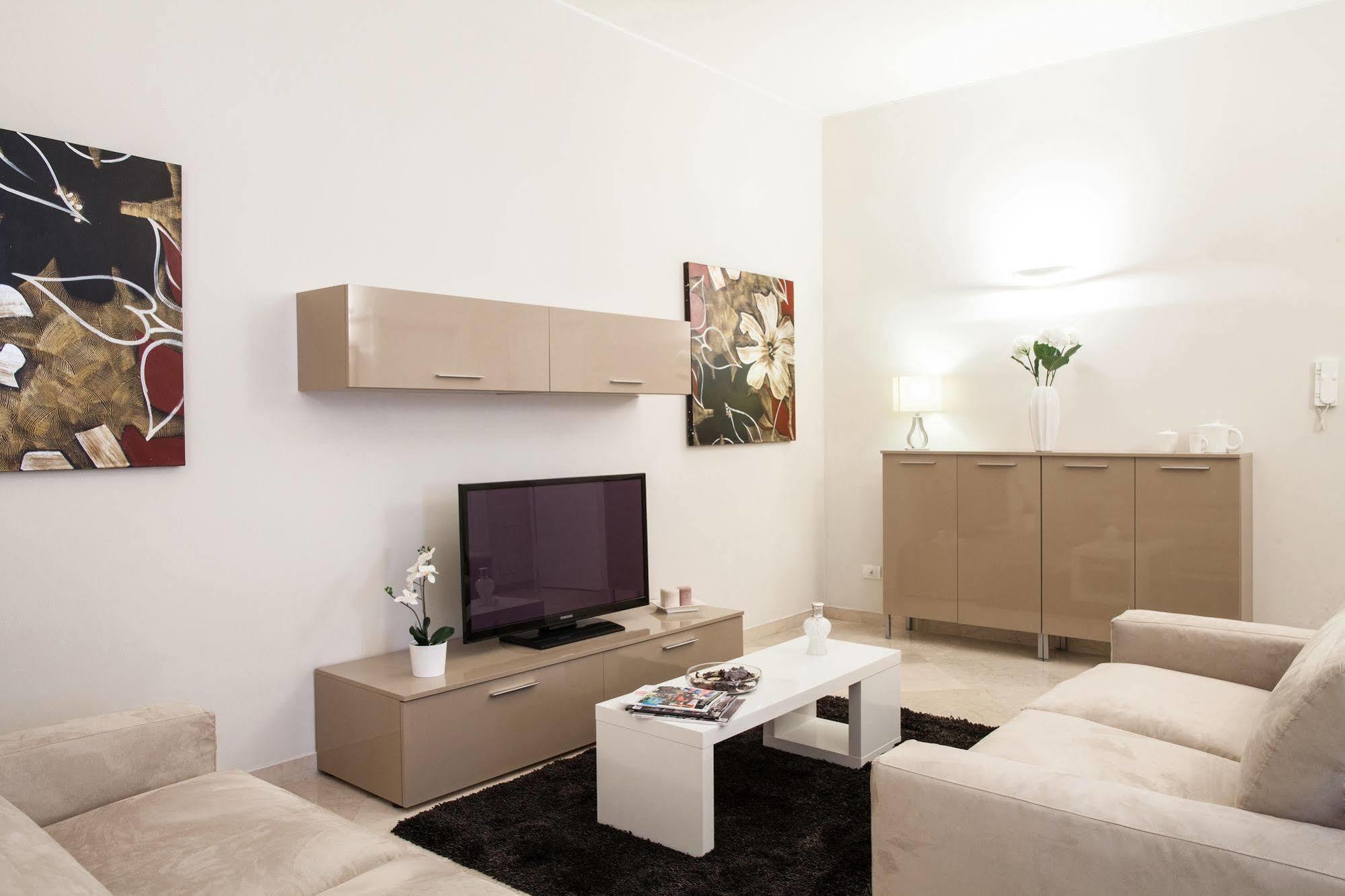 Milan Royal Suites Exteriér fotografie