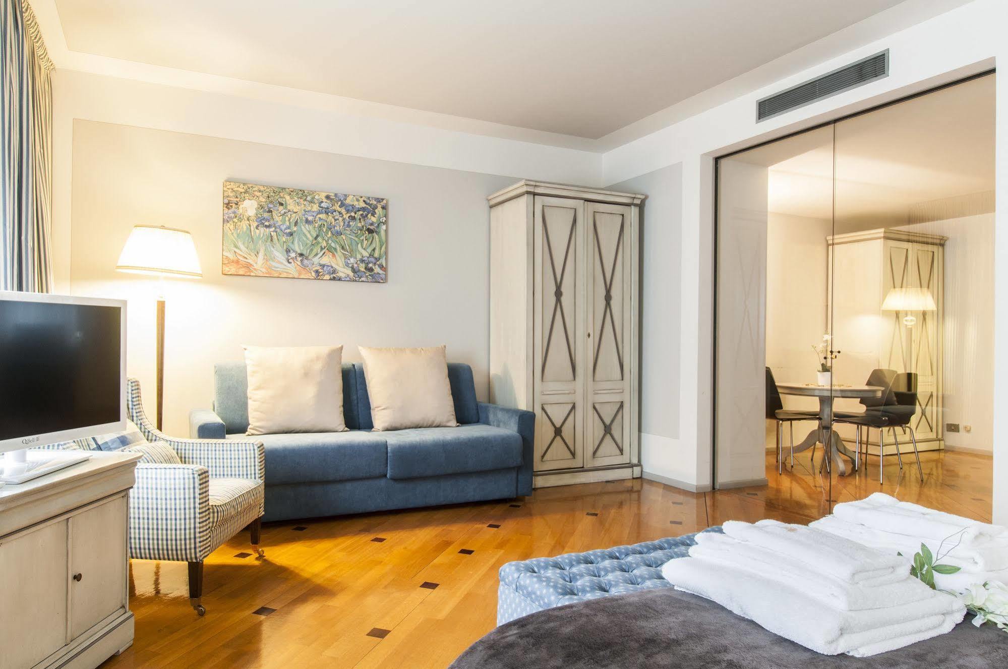 Milan Royal Suites Exteriér fotografie